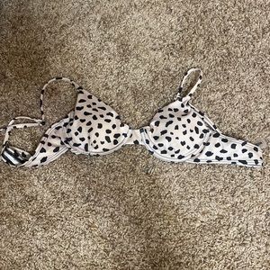SHEIN bikini top! Size medium but definitely fits like a small